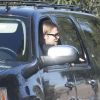 Brad Pitt en voiture va au McDonald's à Los Angeles le 3 mars 2012