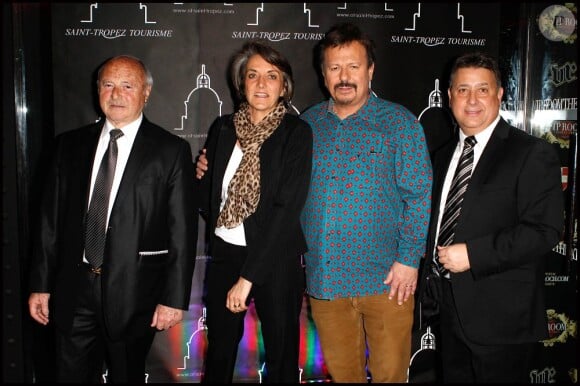 Jean-Pierre Tuveri, Henri-Jean Servat et Claude Maniscalco lors du vernissage de l'exposition Saint-Tropez et les stars, le 8 mars 2012, au VIP Room, à Paris.