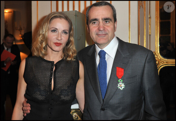 Babsie Steger et son mari Takis Candilis, fait chevalier de l'ordre de la Légion d'honneur, lors de la remise de décorations au ministère de la Culture, le 14 mars 2012, à Paris