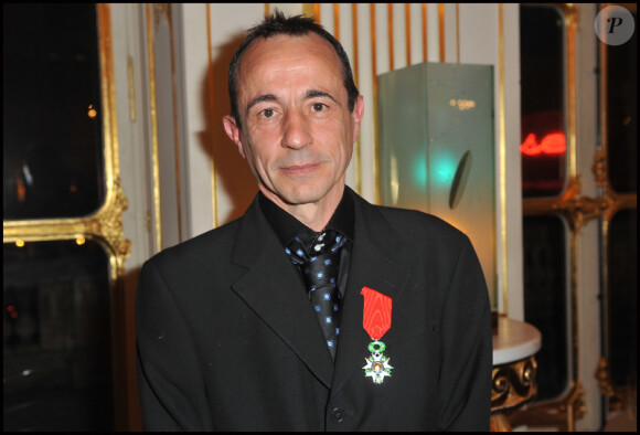 Jacques Malaterre lors de la remise de décorations au ministère de la Culture, le 14 mars 2012, à Paris