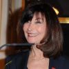 Muriel Rosé a été faite chevalier de l'ordre de la Légion d'honneur par  Frédéric Mitterrand lors de la remise de décorations au ministère de la  Culture, le 14 mars 2012, à Paris