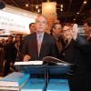 Frédéric Mitterrand inaugure le Salon du livre de Paris, le 16 mars 2012.