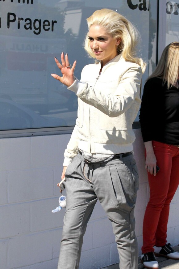 Gwen Stefani se rend aux studios California Girl à Los Angeles, le 21 mars 2012.