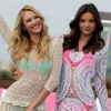 Les Sexy Angels de Victoria's Secret, Candice Swanepoel et Miranda Kerr, lancent la collection Swim 2012 à l'hôtel Thompson à Beverly Hills. Le 29 mars 2012.