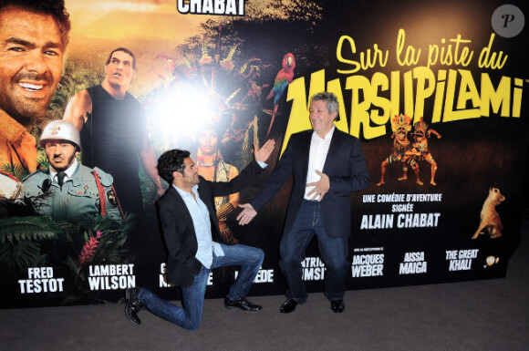 Alain Chabat et Jamel Debbouze lors de l'avant-première du film Sur la piste du Marsupilami le 26 mars 2012