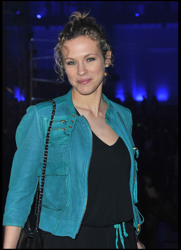 Lorie lors de la soirée des 20 ans de Radio FG au Grand Palais le 5 avril 2012 à Paris