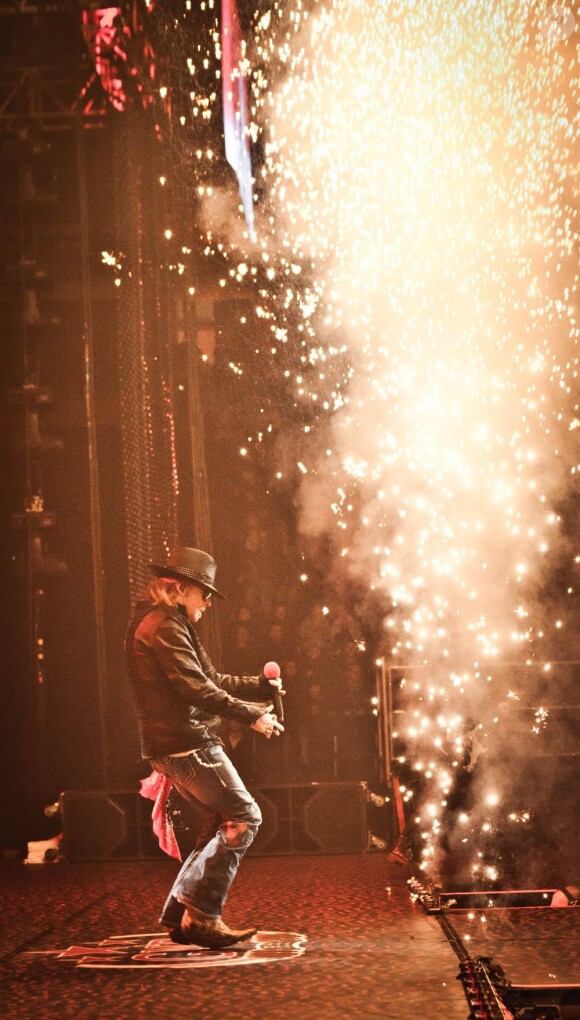Axl Rose et les Guns N'Roses nouvelle version seront en tournée en France au mois de juin 2012, de Bercy à la Méditerranée en passant par le Hellfest !
