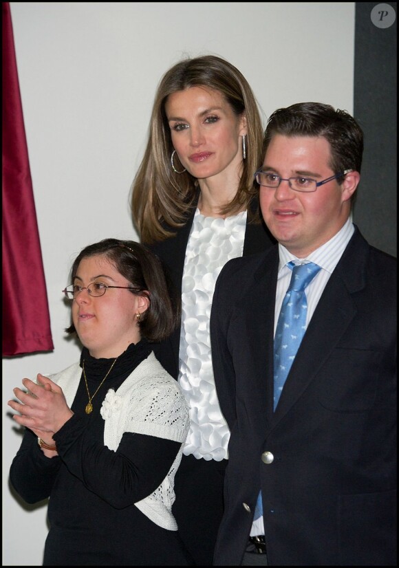 Letizia d'Espagne le 11 avril 2012 lors du dîner annuel du Club Stela des Entrepreneurs et de la remise des Prix Stela en faveur de l'insertion professionnelle des personnes handicapées.