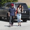 Selena Gomez et Justin Bieber se promènent en Californie après avoir déjeuné dans un petit restaurant, le jeudi 5 avril 2012.