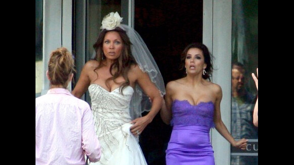 Desperate Housewives: Vanessa Williams en mariée paniquée aidée par Eva Longoria