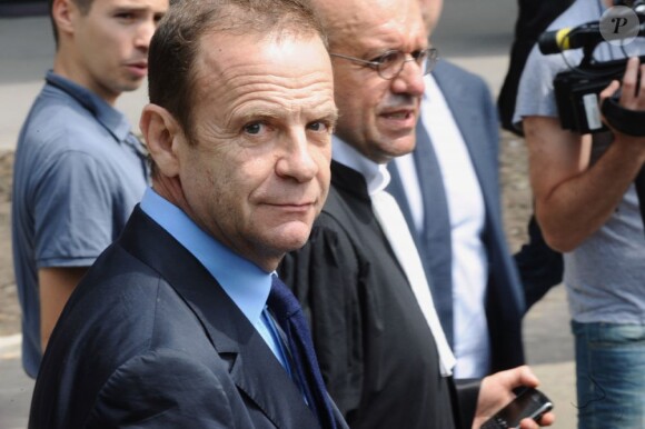 François-Marie Banier, mis en examen dans l'affaire Bettencourt, est en outre la cible d'une plainte pour abus de biens sociaux déposée par deux actionnaires minoritaires de L'Oréal en avril 2012.