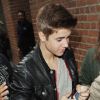 Justin Bieber arrive à la station Kiss FM à Londres, le 24 avril 2012.