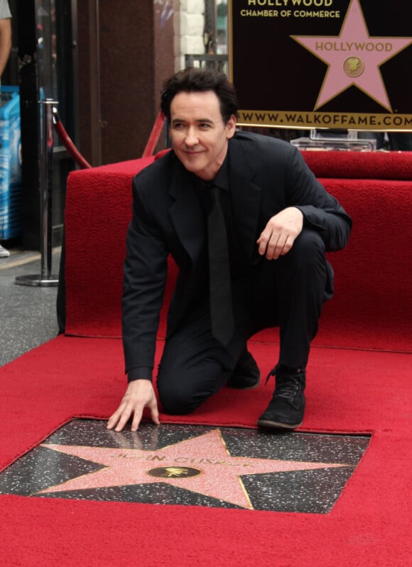 John Cusack reçoit son étoile sur le Walk Of Fame d'Holywood Boulevard à Los Angeles, le 24 avril 2012.