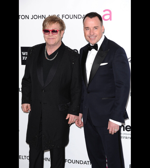 Elton John et David Furnish en février 2012 à Los Angeles.