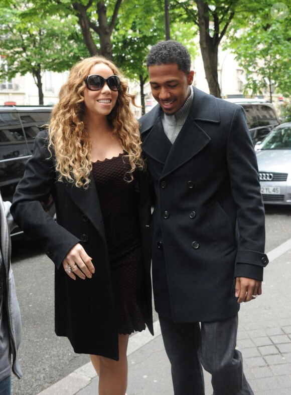 Mariah Carey et Nick Cannon en plein shopping, à Paris, le 27 avril 2012.