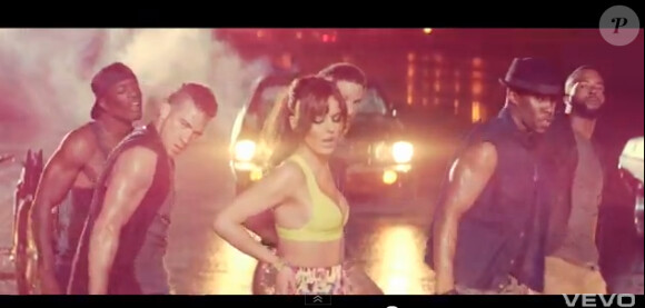 Cheryl Cole dans le clip de Call My Name, premier single extrait de son 3e album, A Million Lights, à paraître en juin 2012.