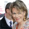 La princesse Mathilde s'est fait doucher !
Le prince Philippe et la princesse Mathilde de Belgique se déplaçaient le 9 mai 2012 à Turnhout pour le 800e anniversaire de la ville.