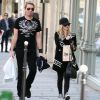 Avril Lavigne et son nouveau compagnon : pause shopping à Paris le 10 mai 2012 pour les tourtereaux