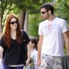 Julianne Moore se promène en famille à Los Angeles, le jour de la Fête des mères américaine, le 13 mai 2012.