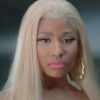 Nicki Minaj, radieuse dans son clip Right By My Side, extrait son deuxième album Pink Friday : Roman Reloaded.