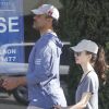 Eliza Dushku et son homme Rick Fox s'offrent une petite promenade en amoureux dans les rues de West Hollywood le 17 mai 2012