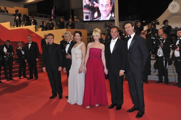 L'équipe du film Reality de Matteo Garone au Festival de Cannes 2012, vendredi 18 mai.