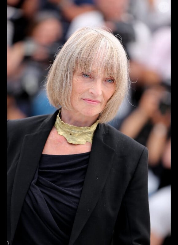 Edith Scob lors du photocall de Holy Motors, au Festival de Cannes le 23 mai 2012.