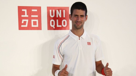 Roland Garros 2012 : Novak Djokovic joue les mannequins avant le tournoi