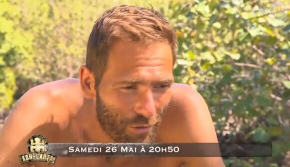 Bertrand dans la bande-annonce de Koh Lanta - La Revanche des héros sur TF1 le samedi 26 mai 2012.