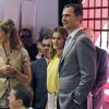 Felipe et Letizia d'Espagne inauguraient le 25 mai 2012 le 71e Salon du livre de Madrid, en présence également de l'infante Elena.