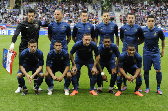 L'équipe de France lors de sa victoire face à la Serbie (2-0) le 31 mai 2012 à Reims