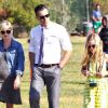 Reese Witherspoon, son mari Jim Toth et sa fille Ava à Brentwood pour le match de football du petit Deacon, Los Angeles, le 1er juin 2012.