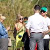 Ryan Phillippe, Reese Witherspoon son mari Jim Toth, et ses enfants Ava et Deacon à Brentwood, Los Angeles, le 1er juin 2012.