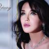 Isabelle Adjani est la nouvelle ambassadrice de Poiray Paris.