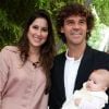 Gustavo Kuerten, sa femme Mariana et leur petite merveille Maria Augusta le 7 juin 2012 à Roland-Garros