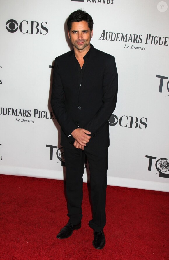 John Stamos à la 66e cérémonie des Tony Awards, à New York, le 10 juin 2012.