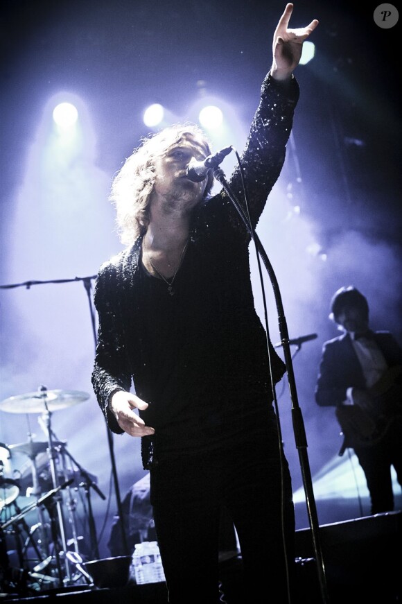 Julien Doré en concert à Paris, le 24 octobre 2011.