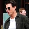 Tom Cruise sort de son hôtel à New York, le 11 juin 2012
