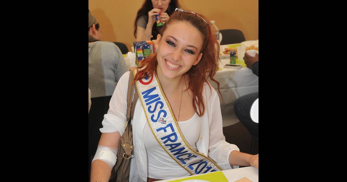 Delphine Wespiser La Gnreuse Miss France 2012 Donne De Sa Personne