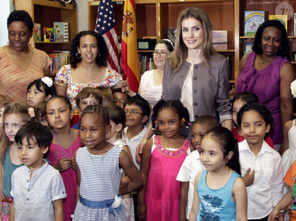 Letizia d'Espagne à New York le 22 juin 2012. Elle était invitée au sein de l'école primaire Emily Dickinson