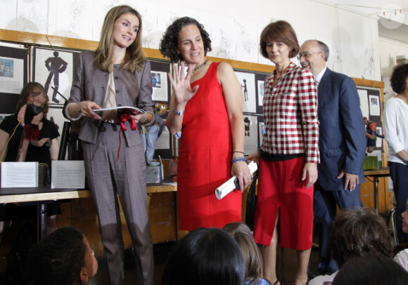 Letizia d'Espagne à New York le 22 juin 2012. Elle était invitée au sein de l'école primaire Emily Dickinson