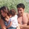 Raúl, sa femme Mamen Sanz et leur petite dernière Maria en vacances sur la petite île de Formentera dans l'archipel des Baléares le 15 juin 2012