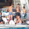 Raúl et sa grande famille en vacances sur la petite île de Formentera dans l'archipel des Baléares le 15 juin 2012