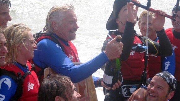 Richard Branson et son fils Sam : Un exploit en kitesurf attendu depuis deux ans