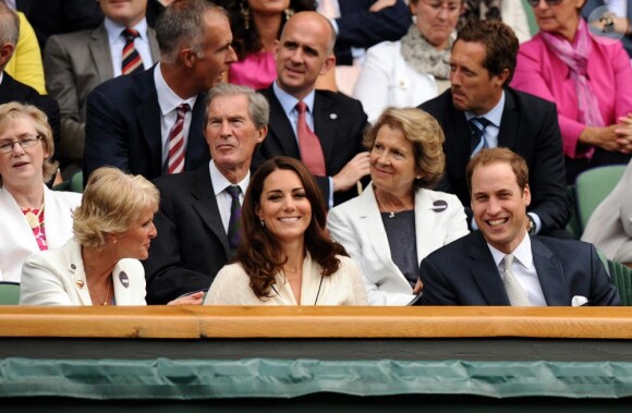 Kate Middleton et son mari le prince William étaient présents dans la royal box du court central de Wimbledon le 4 juillet 2012 pour voir la victoire expéditive de Roger Federer sur Mikhail Youzhny.