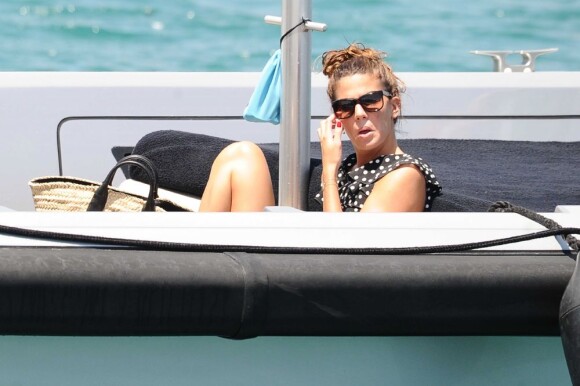 Bianca Brandolini d'Adda sur un yacht à Taormina, le 9 juillet 2012.
