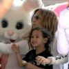 Jennifer Lopez et son fils Max le 5 avril 2012 à Los Angeles