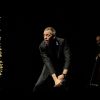 Hugh Laurie chante au Grand Rex, à Paris, le 10 juillet 2012