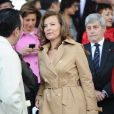 Valérie Trierweiler, un mois après le Twittweilergate des législatives, assistait au défilé militaire de la Fête nationale, le 14 juillet 2012, installée dans la tribune des conjoints des membres du gouvernement, à la gauche de la tribune présidentielle d'où son compagnon François Hollande, chef de l'Etat et des armées, a suivi la parade.