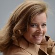 Valérie Trierweiler, un mois après le Twittweilergate des législatives, assistait au défilé militaire de la Fête nationale, le 14 juillet 2012, installée dans la tribune des conjoints des membres du gouvernement, à la gauche de la tribune présidentielle d'où son compagnon François Hollande, chef de l'Etat et des armées, a suivi la parade.